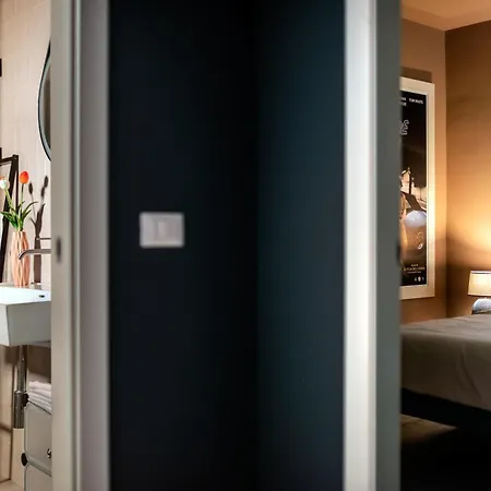 Nella's Apartament *