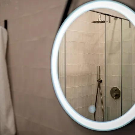 Апартаменты Nella's *